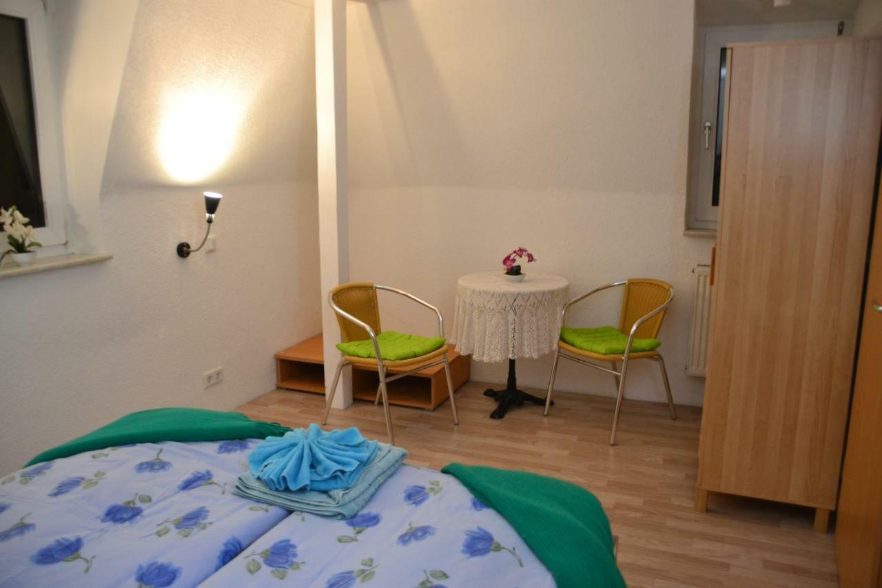 Pension Elli Kroessner Hartmannsdorf bei Chemnitz Екстер'єр фото